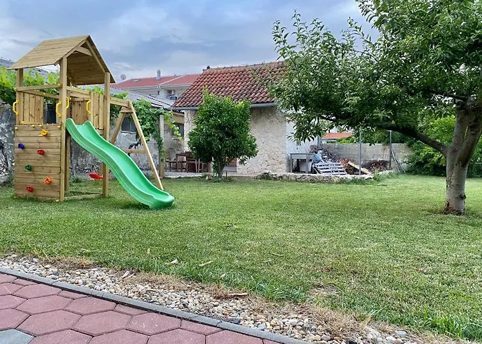 Sisters 2 Lejlighed Biograd Na Moru