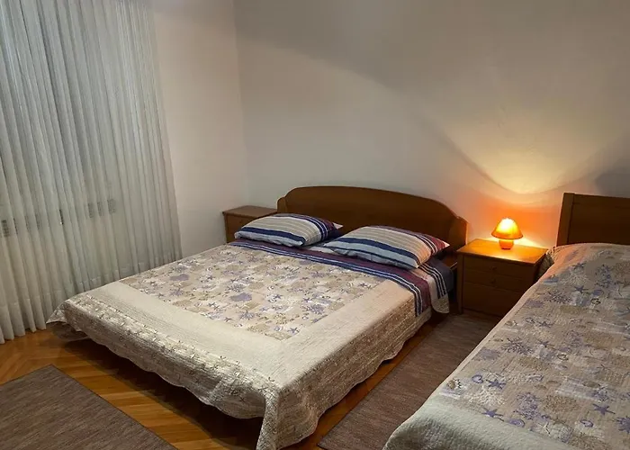 アパート Sisters 2 *